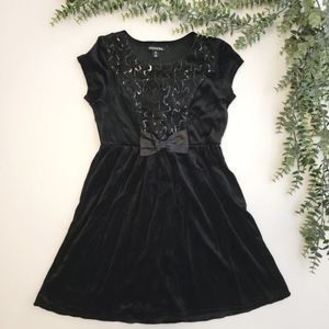 NEW Girl's Black Sequin Holiday Party Dress